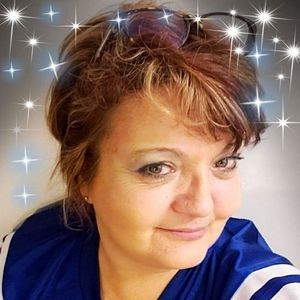 Meet your Posher, Connie